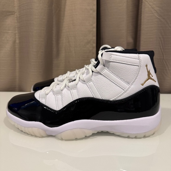 Air Jordan Retro 11 (Mens sz 11) - Picture 1 of 10